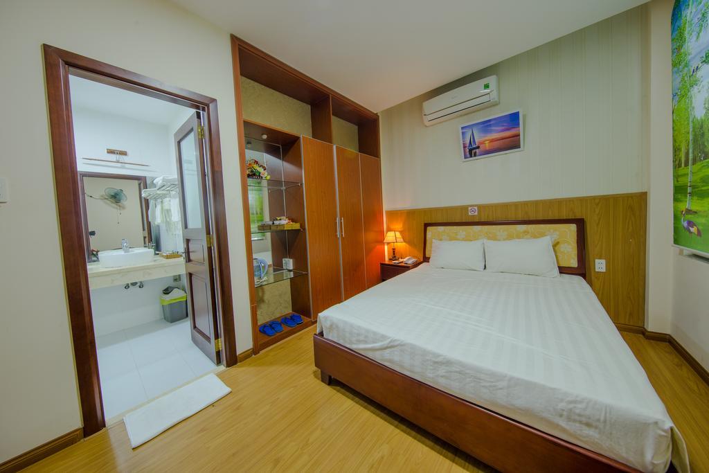 Hung Tuyen Hotel Da Nang Exterior photo
