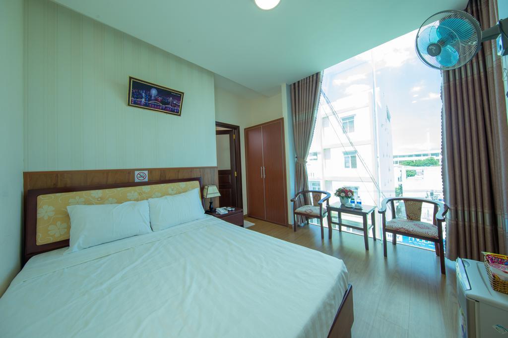 Hung Tuyen Hotel Da Nang Exterior photo