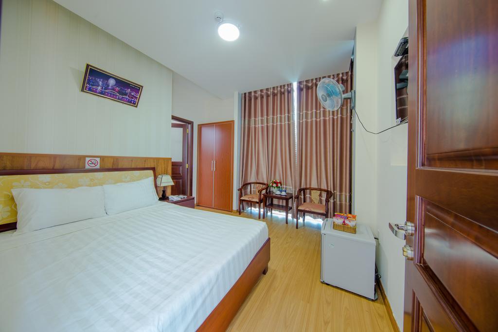 Hung Tuyen Hotel Da Nang Exterior photo