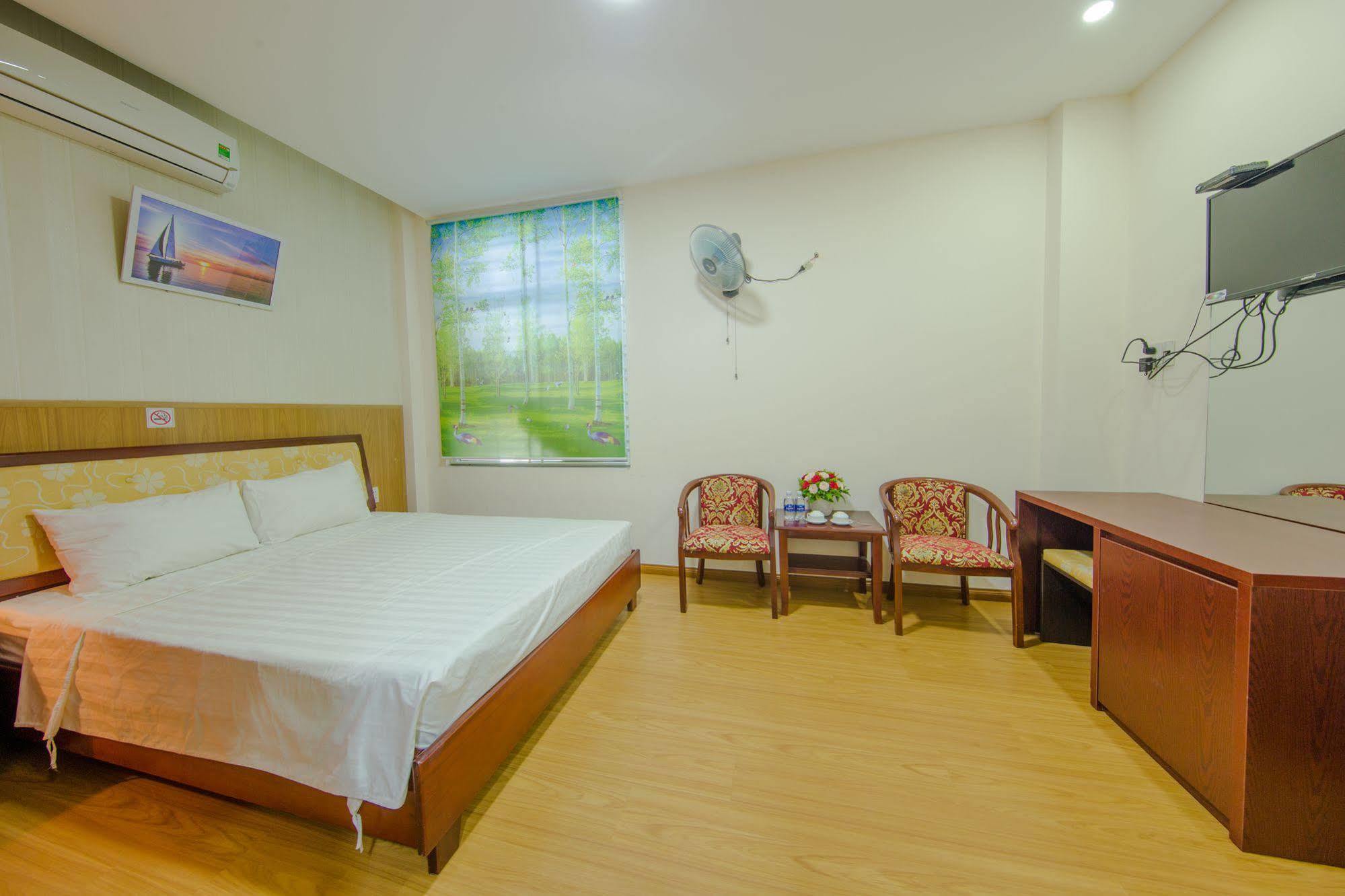 Hung Tuyen Hotel Da Nang Exterior photo